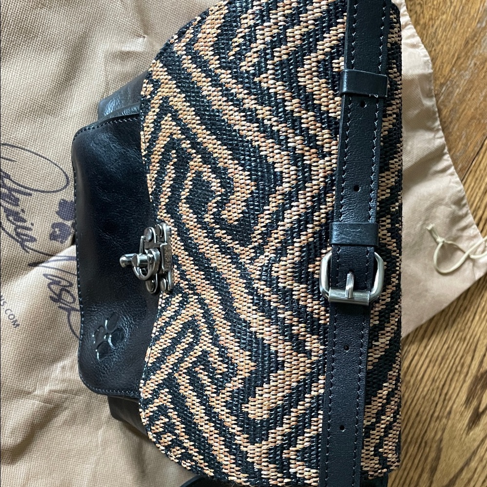 Patricia Nash Black Leandra Flap Tribal Weave Crossbody Bag Brand New - Picture 11 of 12